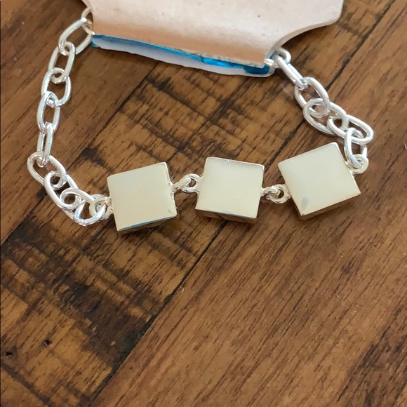 3/$10 NWT silver blue bracelet - Picture 3 of 3